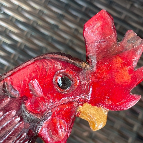 Hand Carved Wooden Rooster Figurine Chicken Folk Art Painted Vintage Decor - Picture 7 of 11